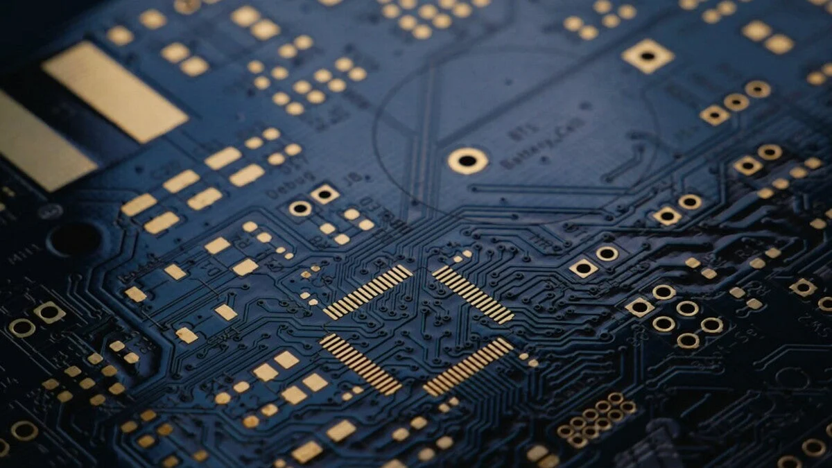 AI バリカン用のインテリジェント PCB とプロセッサは、プロの理髪師の精度と適応型モーター制御用に設計されています。